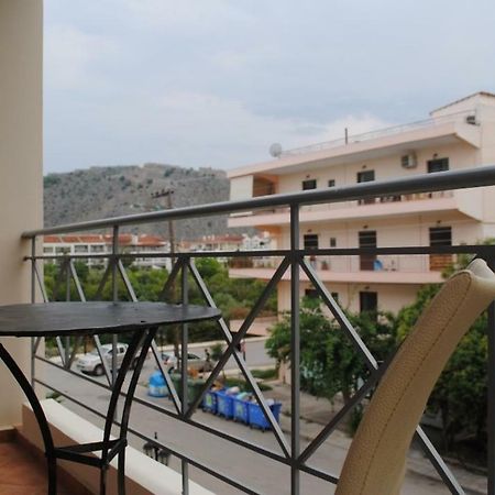 Kolokotroni'S Apartment Nafplio Luaran gambar